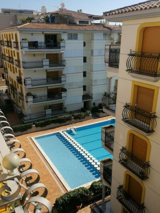 Cal Salmare Seafront Apartment With Rooftop Terrace And Pool กาลาเฟลล์ ภายนอก รูปภาพ
